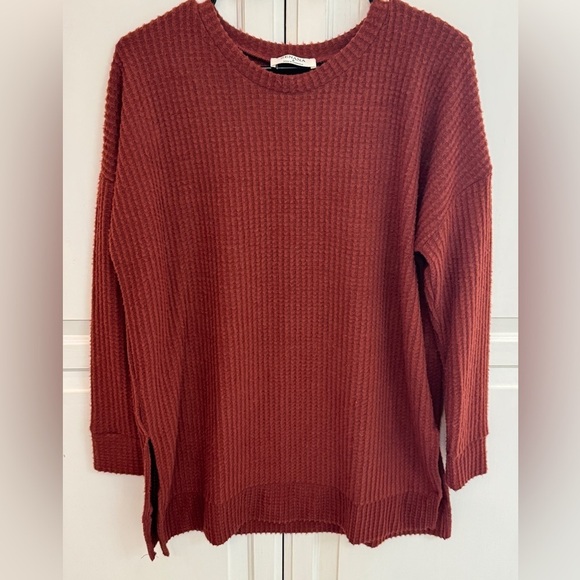 Zenana Outfitters Sweaters - Zenana Outfitters Rust Orange Crew Neck Fuzzy Textured Sweater oversized S